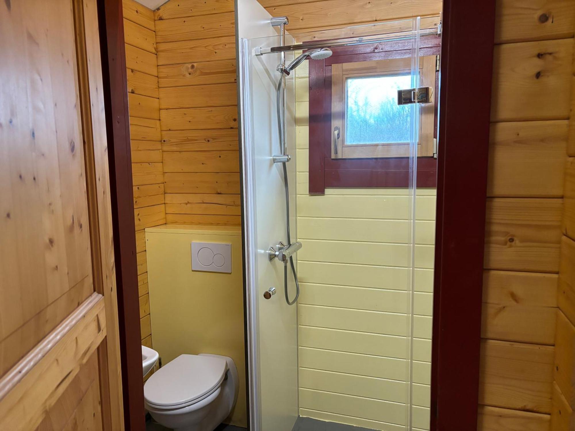 Vakantiehuisjes Robersum Vierhuizen Exterior foto